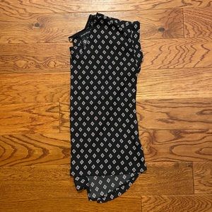 Diamond Patterned Ladder-back Blouse